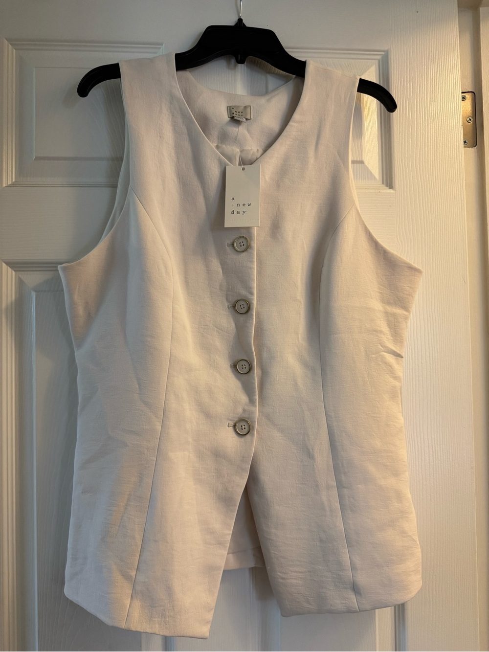 a new day Cream Button-Front Sleeveless Tunic Top